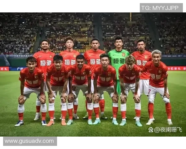 男足国家队战术调整：新中场核心确定